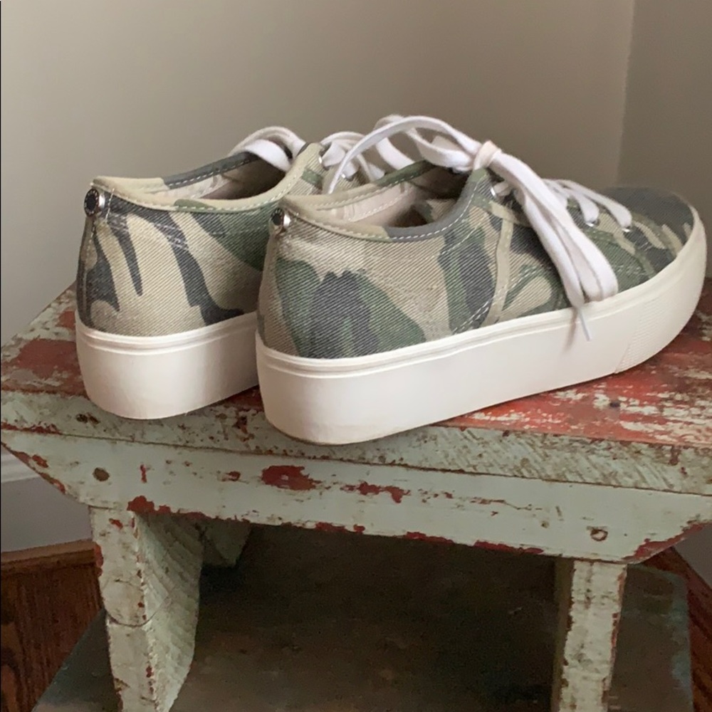Steve Madden Camo Platform